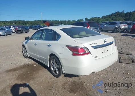 2015 Nissan Altima 2.5 Sl z USA, uszkodzony, nr VIN 1N4AL3AP8FC226776